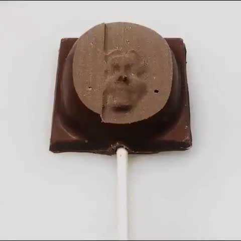 تراش شکلات به شکل چهره